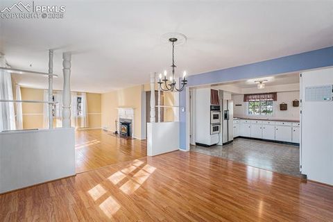 Tiny photo for 419 Chamberlin Place, Colorado Springs, CO 80906 (MLS # 1386173)