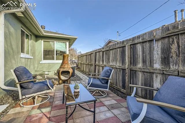 Colorado Springs, Colorado 80907, United States, 5 Bedrooms Bedrooms, ,2 BathroomsBathrooms,Residential,Active,84286