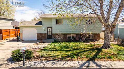 Tiny photo for 157 Cherry Circle, Fountain, CO 80817 (MLS # 7015310)
