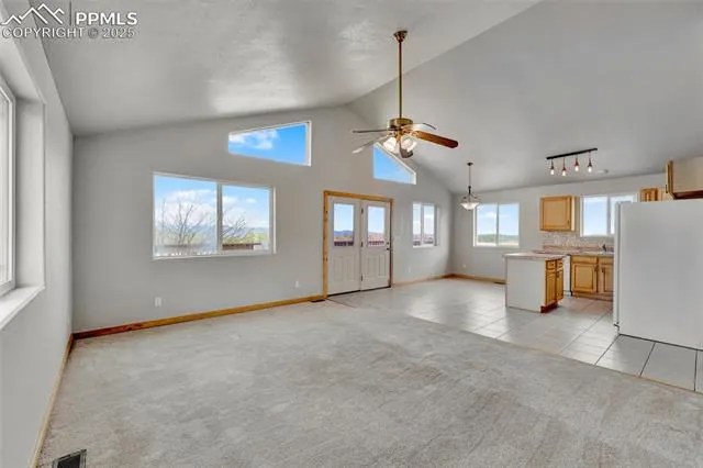 Guffey, Colorado 80820, United States, 3 Bedrooms Bedrooms, ,2 BathroomsBathrooms,Residential,Active,230