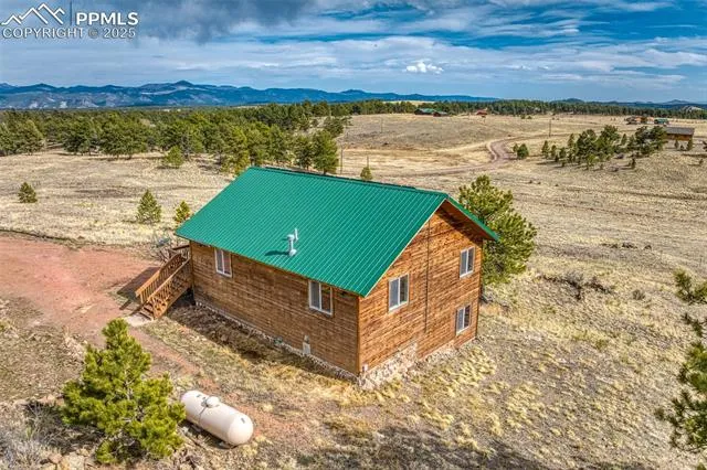 Guffey, Colorado 80820, United States, 3 Bedrooms Bedrooms, ,2 BathroomsBathrooms,Residential,Active,230