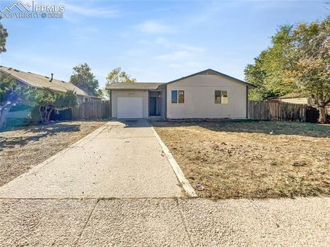 Photo of 4243 Moonbeam Drive, Colorado Springs, CO 80916 (MLS # 1308131) Photo of 4243 Moonbeam Drive, Colorado Springs, CO 80916 (MLS # 1308131)