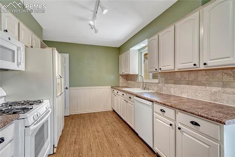 Tiny photo for 1564 Robidoux Circle, Colorado Springs, CO 80915 (MLS # 5949879)