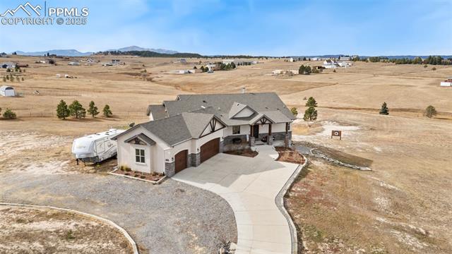 20010 E Thunder Road