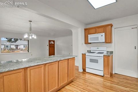 Tiny photo for 917 N Institute Street, Colorado Springs, CO 80903 (MLS # 7729126)