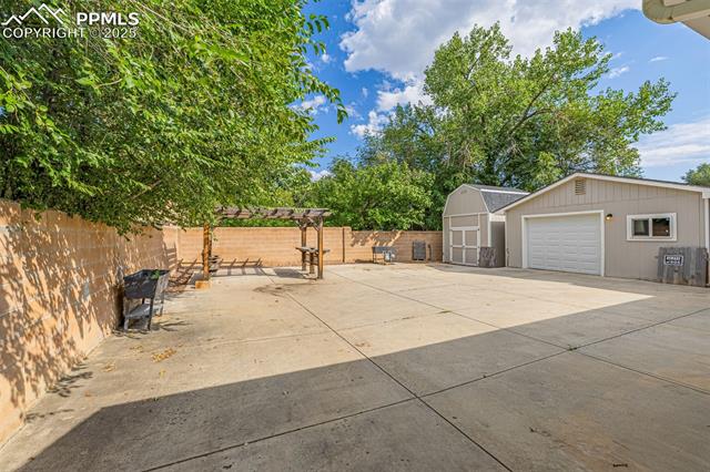 7225 Franconia Drive