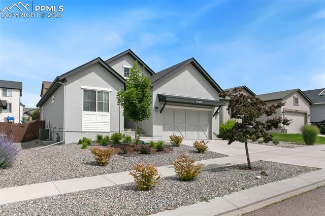 11109 Galaxy Hunter Drive