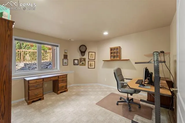 Colorado Springs, Colorado 80919, United States, 4 Bedrooms Bedrooms, ,3 BathroomsBathrooms,Residential,Active,190692