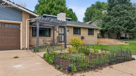 Tiny photo for 165 Clubridge Place, Colorado Springs, CO 80906 (MLS # 4214835)