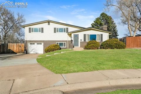 1824 Francis Place Colorado Springs CO 80909