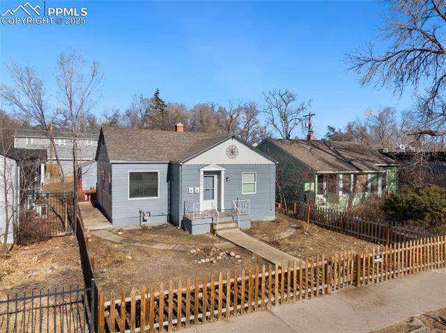 2228 W Colorado Avenue