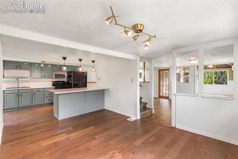 Tiny photo for 135 South Path, Manitou Springs, CO 80829 (MLS # 4942420)