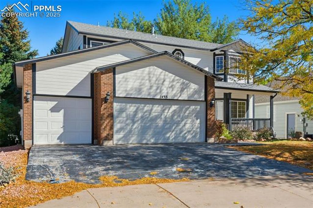Photo for 1455 Chesham Circle, Colorado Springs, CO 80907 (MLS # 5430273)