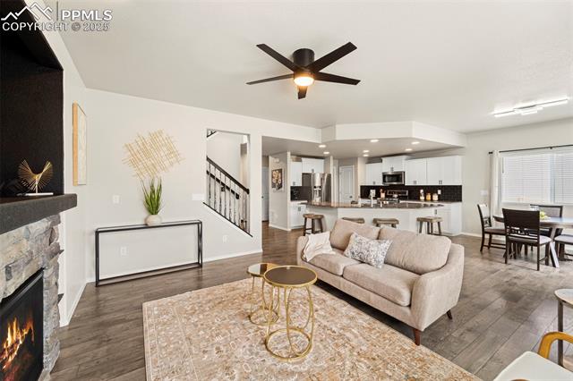 9869 Meridian Hills Trail