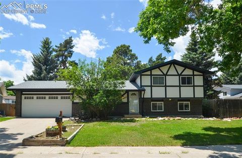 Photo of 4075 Undimmed Circle, Colorado Springs, CO 80917 (MLS # 7283676) Photo of 4075 Undimmed Circle, Colorado Springs, CO 80917 (MLS # 7283676)