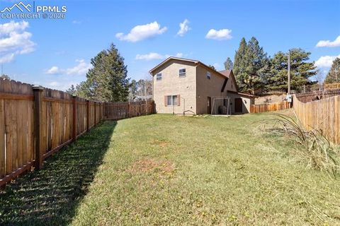 Tiny photo for 400 Hillcrest Street, Woodland Park, CO 80863 (MLS # 9509059)