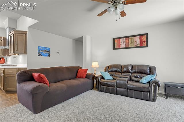 7611 Crested Jay Point