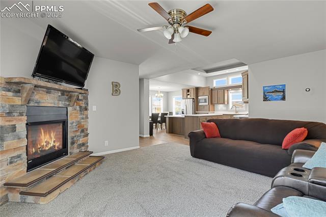 7611 Crested Jay Point