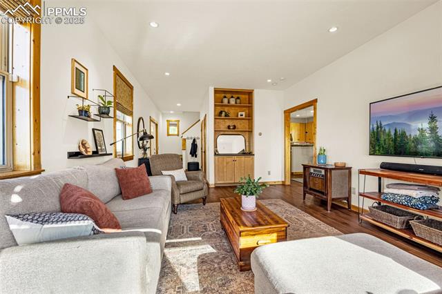 7545 Hollandale Drive