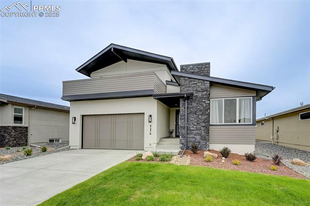 9276 Glitter Way