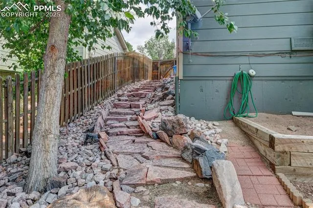 Colorado Springs, Colorado 80922, United States, 4 Bedrooms Bedrooms, ,4 BathroomsBathrooms,Residential,Active,183010