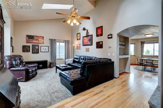 Colorado Springs, Colorado 80922, United States, 4 Bedrooms Bedrooms, ,4 BathroomsBathrooms,Residential,Active,183010