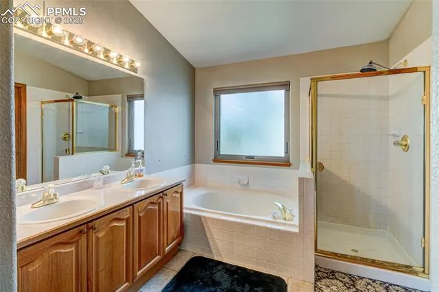 Colorado Springs, Colorado 80922, United States, 4 Bedrooms Bedrooms, ,4 BathroomsBathrooms,Residential,Active,183010