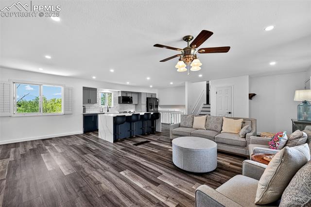 2227 Ptarmigan Lane