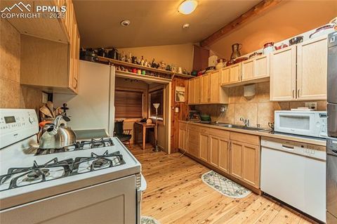 Tiny photo for 480 Bear Creek Place, Colorado Springs, CO 80906 (MLS # 7398401)