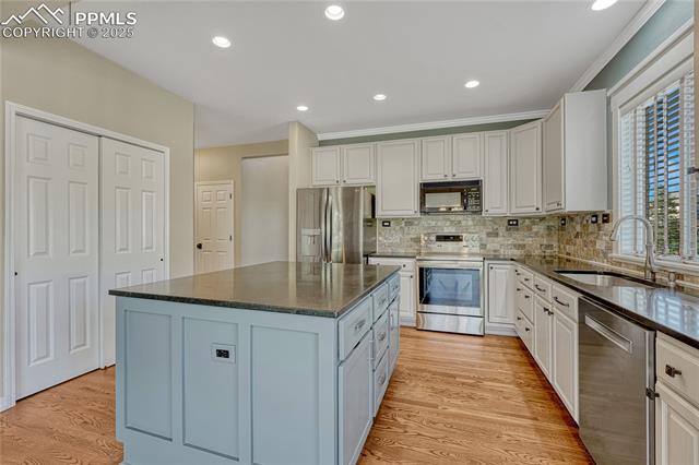 2044 Coldstone Way