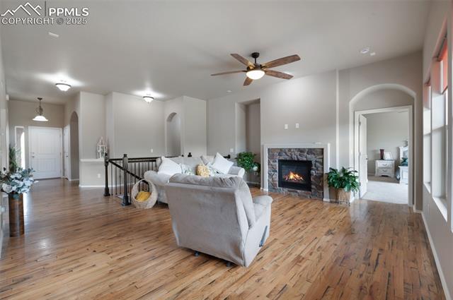 8726 Meadow Wing Circle