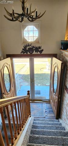 1555 Luna Vista Street