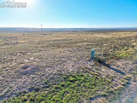 Photo of 420 N Heather Drive, Pueblo, CO 81007 (MLS # 2218269)