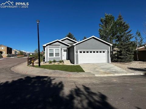 Photo of 4108 Gray Fox Heights, Colorado Springs, CO 80922 (MLS # 7549375)