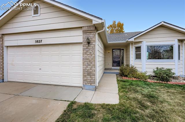 5827 Uncompahgre Street