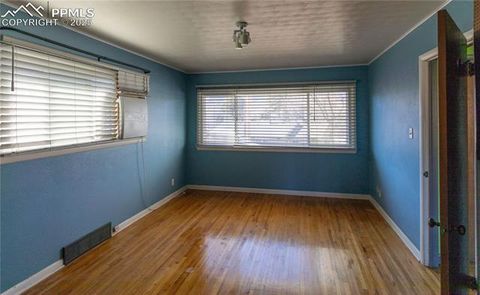 Tiny photo for 710 N 30th Street, Colorado Springs, CO 80904 (MLS # 1554940)
