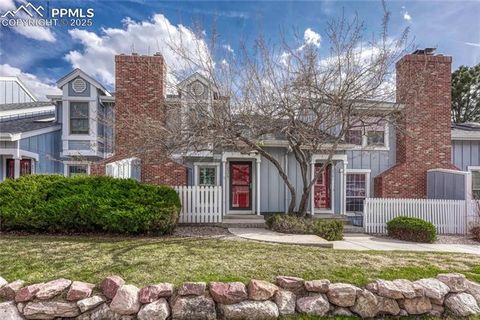 Photo of 2579 Hatch Circle, Colorado Springs, CO 80918 (MLS # 6711142)