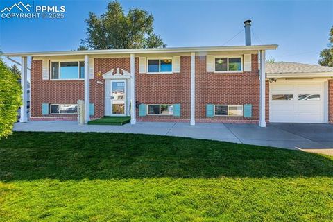 Photo of 1631 Shasta Drive, Colorado Springs, CO 80910 (MLS # 9135767)