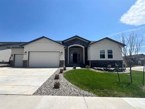 Photo of 8193 Wheatland Drive, Colorado Springs, CO 80908 (MLS # R12685746)