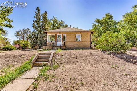Tiny photo for 506 Van Buren Street, Pueblo, CO 81004 (MLS # 9554611)