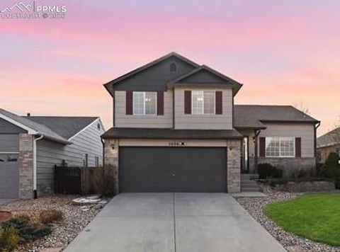 Photo of 5606 Vermillion Bluffs Drive, Colorado Springs, CO 80923 (MLS # 1331648)
