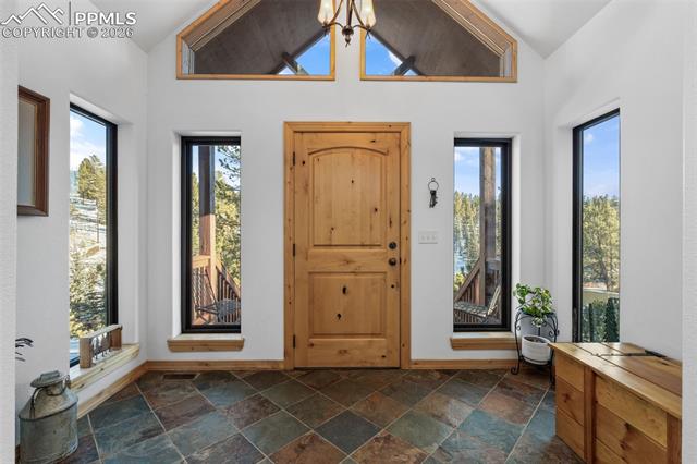 1001 E Bison Creek Trail