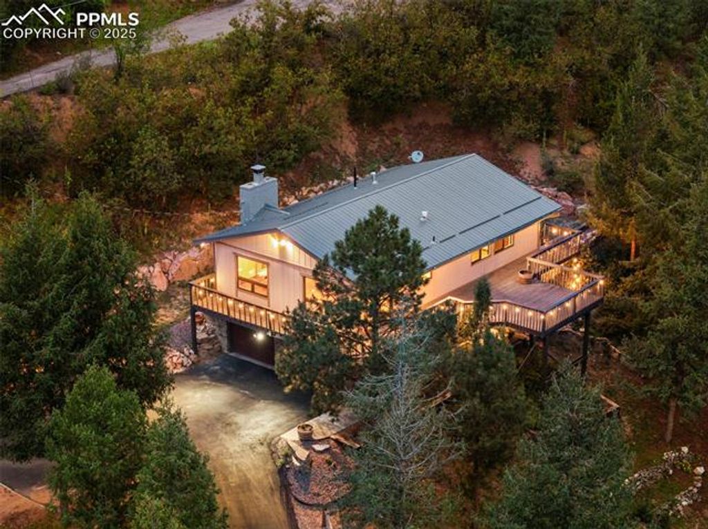 Photo for 1306 Lime Rock Lane, Colorado Springs, CO 80906 (MLS # 2457287)