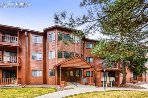 Photo of 2450 Palmer Park Boulevard #F3, Colorado Springs, CO 80909 (MLS # 8350958)