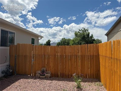 Tiny photo for 804 N Raynolds Avenue, Canon City, CO 81212 (MLS # 7703596)