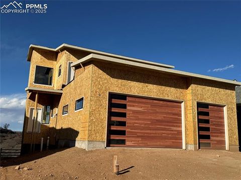 976 Uintah Bluffs Place Colorado Springs CO 80904
