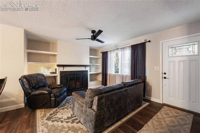 4708 N Splendid Circle