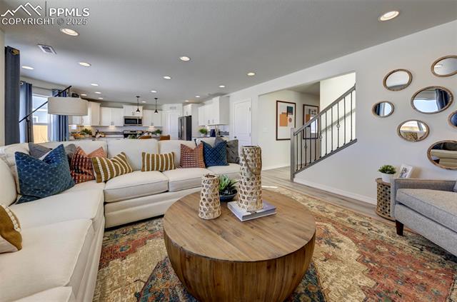8189 Sophia Lane