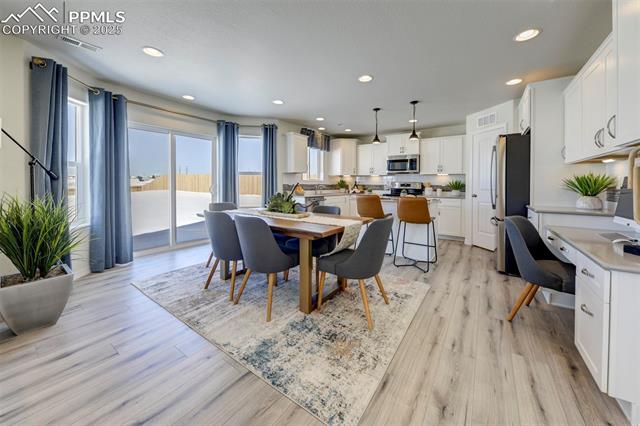 8189 Sophia Lane