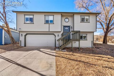 Photo of 1302 Race Street, Colorado Springs, CO 80904 (MLS # 3829979)